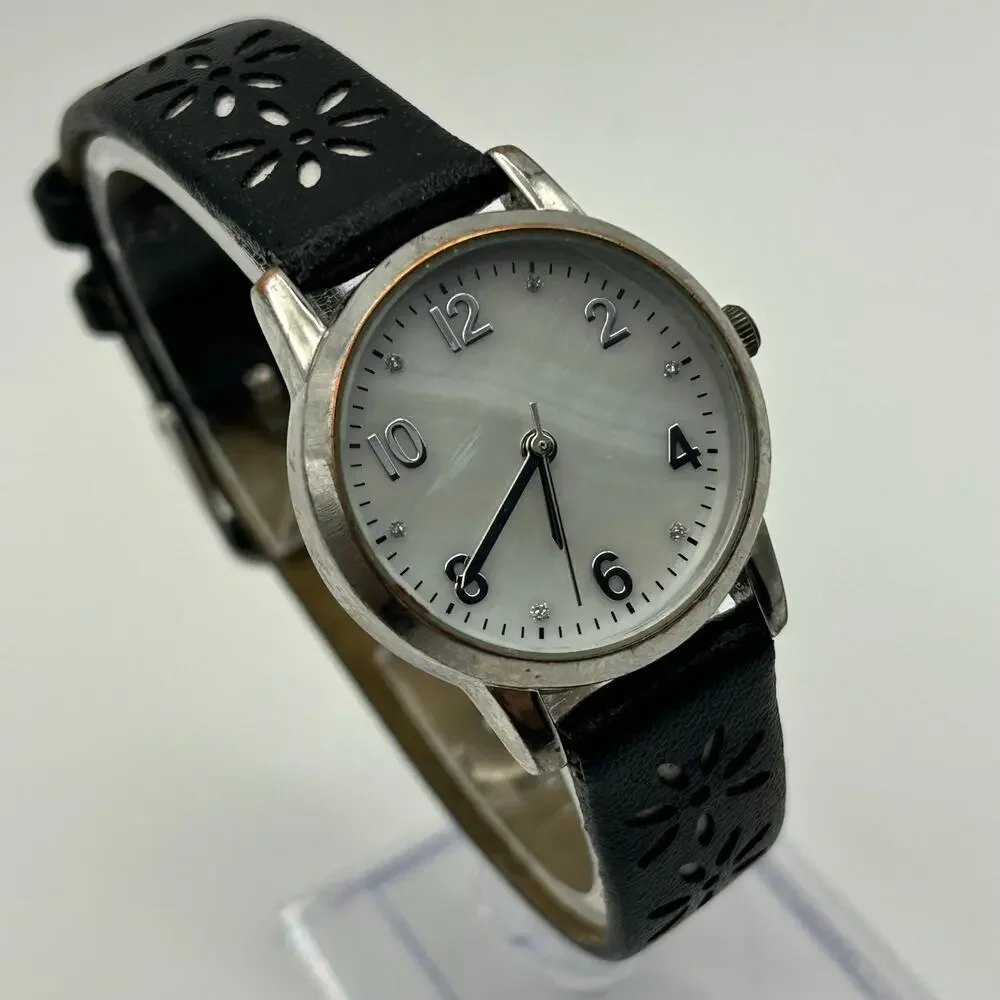 Women’s Mother Pearl Dial Black Leather Women’s Watch Working New Battery